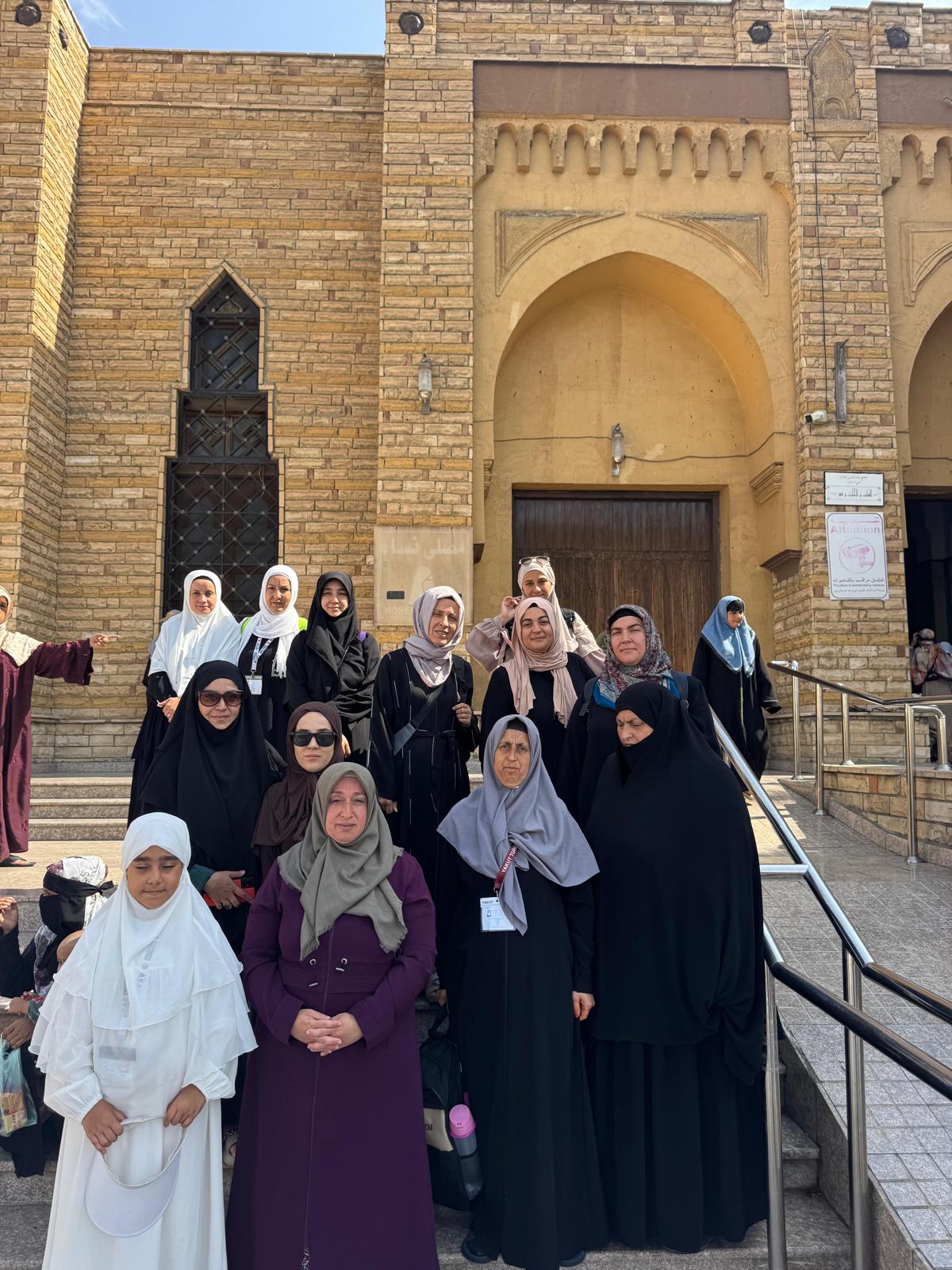 16 Ağustos Umre Turumuzdan Kareler